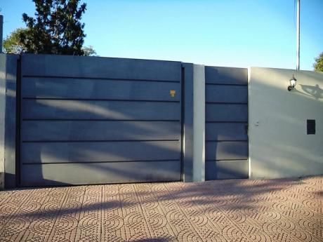 Tierra Inmobiliaria – Hermosa Casa En Excelente Barrio De San Lorenzo!