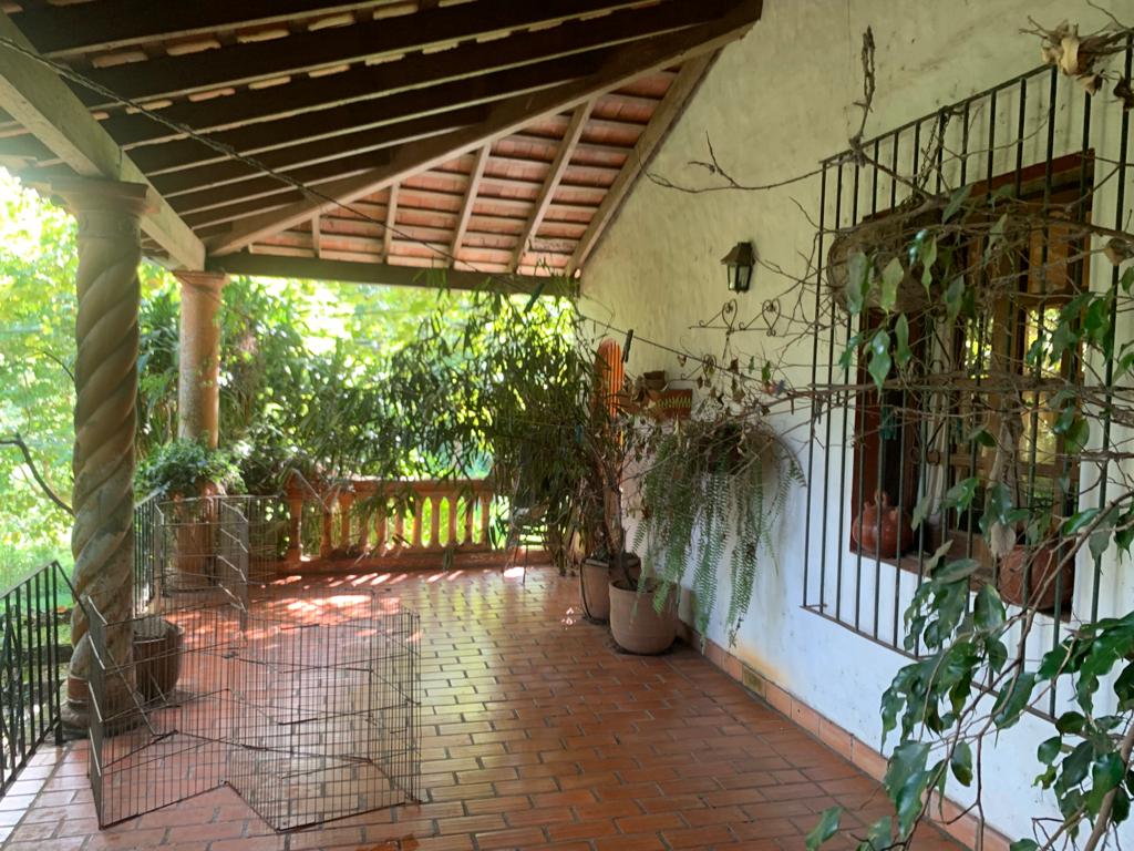 CASA EN VENTA EN LA CIUDAD DE PIRIBEBUY — foto 2