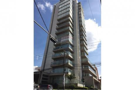 Dpto. De 4 Dormitorio En Av. Las America