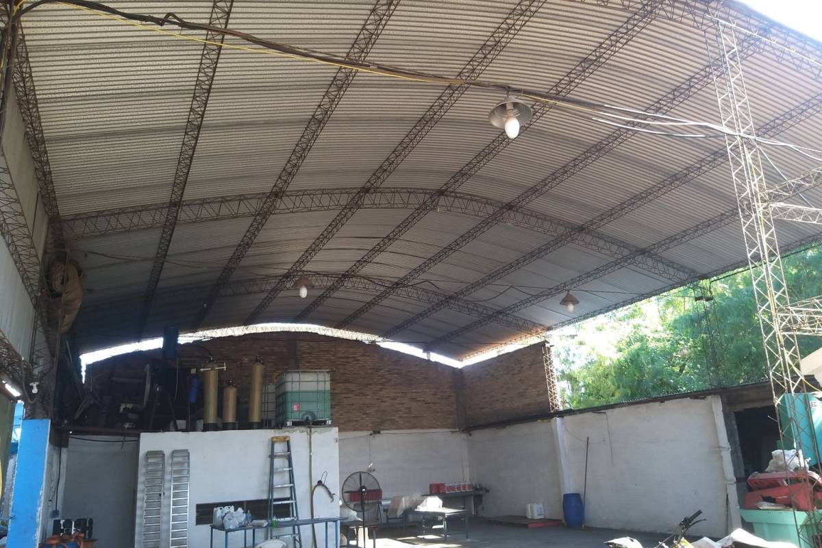 Amplia Casa/Tinglado Luque Zona Bourbon - Conmebol — foto 2