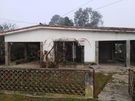 Casa De 2 Dormitorios En Atlantida, Barrio Español