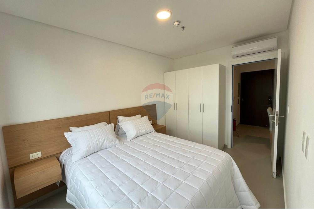 Viví cerca de todo alquilando este hermoso departamento en Las Mercedes — foto 2