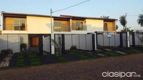 A Precio De Oferta! Duplex En Luque