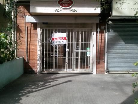 Oportunidad En Pleno Centro Comercial De Pocitos!!!