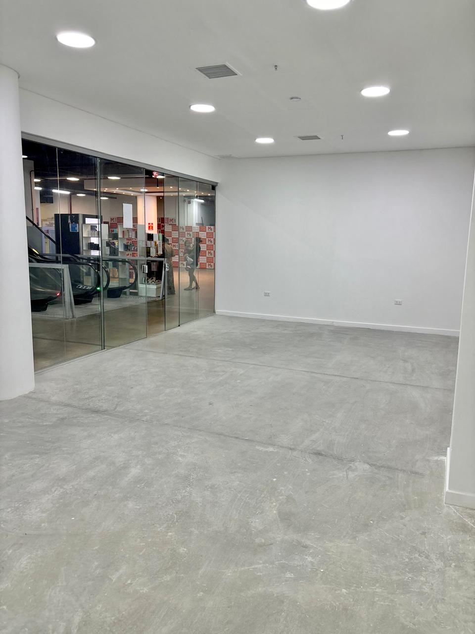 Local Comercial - Venta - Paraguay Asunción Pettirossi — foto 2