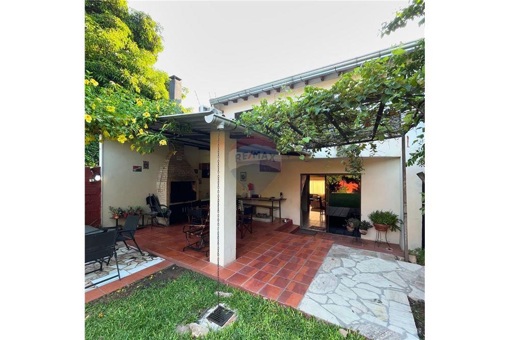 Casa - Alquiler - Lambaré, Paraguay — foto 2