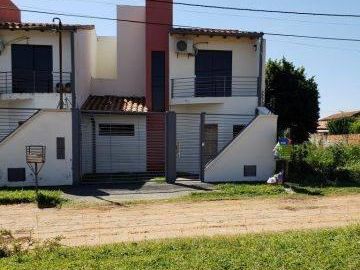 Casa Duplex En Mariano Roque Alonso