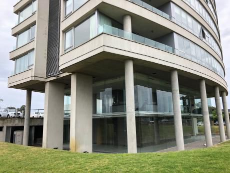 Edificio Faros De Carrrasco, Muy Moderno Con Increíble Vista