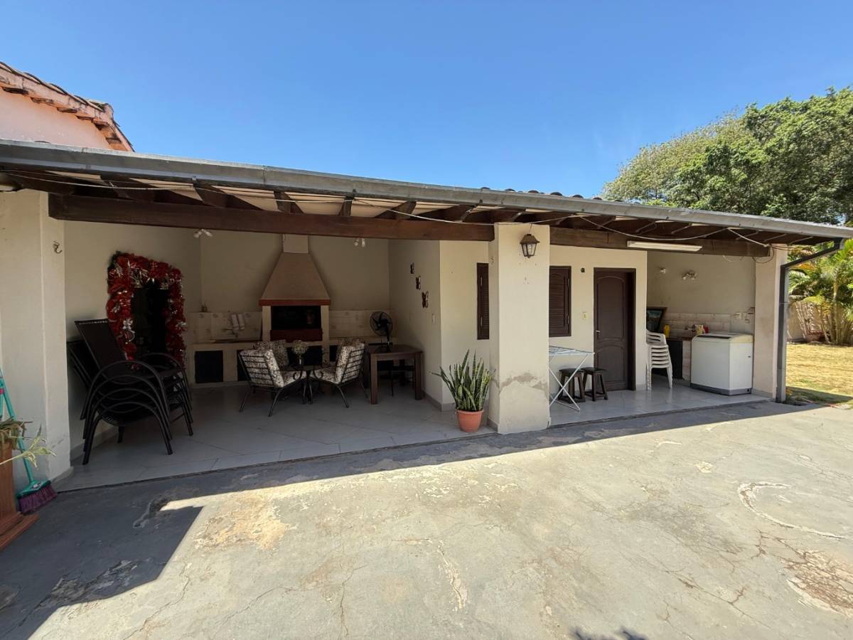 CASA EN VENTA EN LAMBARÉ - IDEAL PARA PROYECTO — foto 2