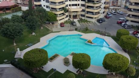 En Alquiler Hermoso Departamento Condominio Mediterraneo II