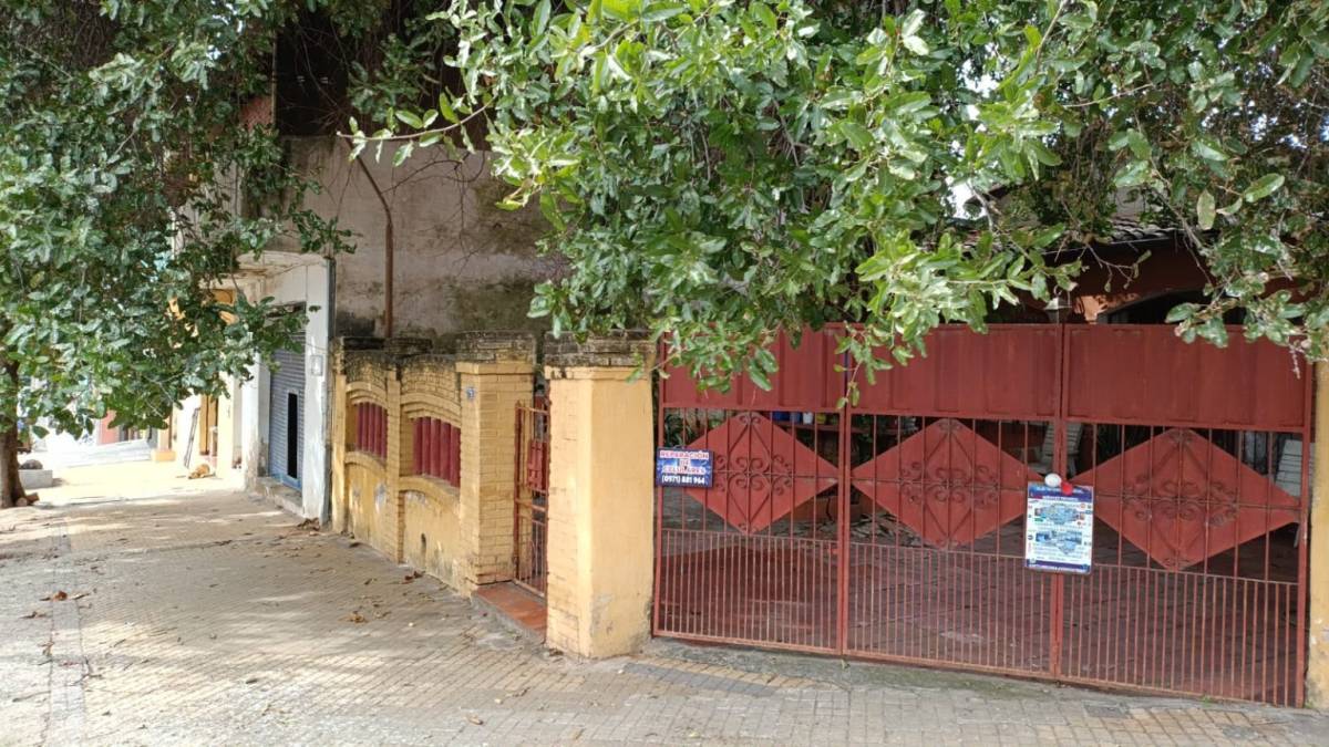 Vendo casa a refaccionar en Asuncion Sajonia zona Palacio de Justicia — foto 3