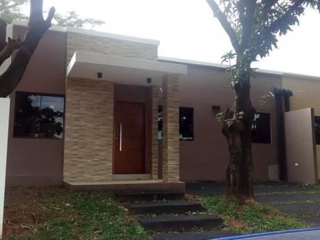 Duplex Con Piscina En Villa Elisa.