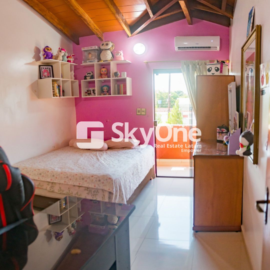 SE VENDE CASA EN EL BARRIO SAN LUCAS. — foto 2