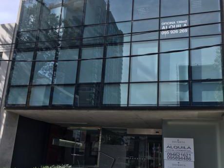 Oficina U Local Frente Al Shopping Y Hoteles