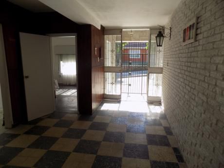 Vendo Hermosa Y Amplia Casa En Barrio Brazo Oriental