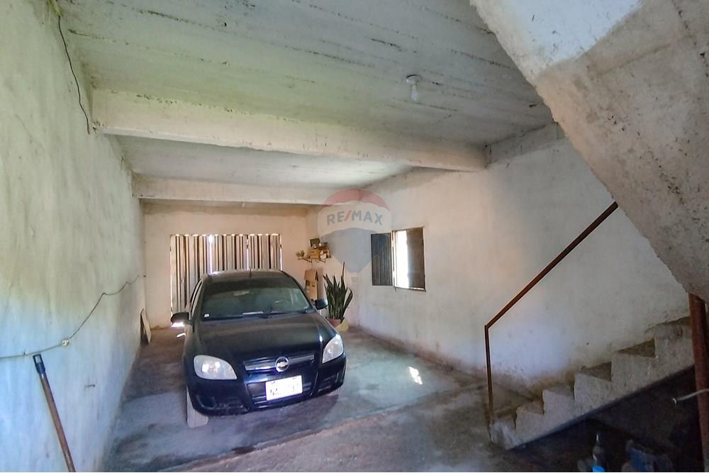 Casa 3 Dormitorios en Nanawa frente a Cancha Sportivo Puerto Elsa — foto 3