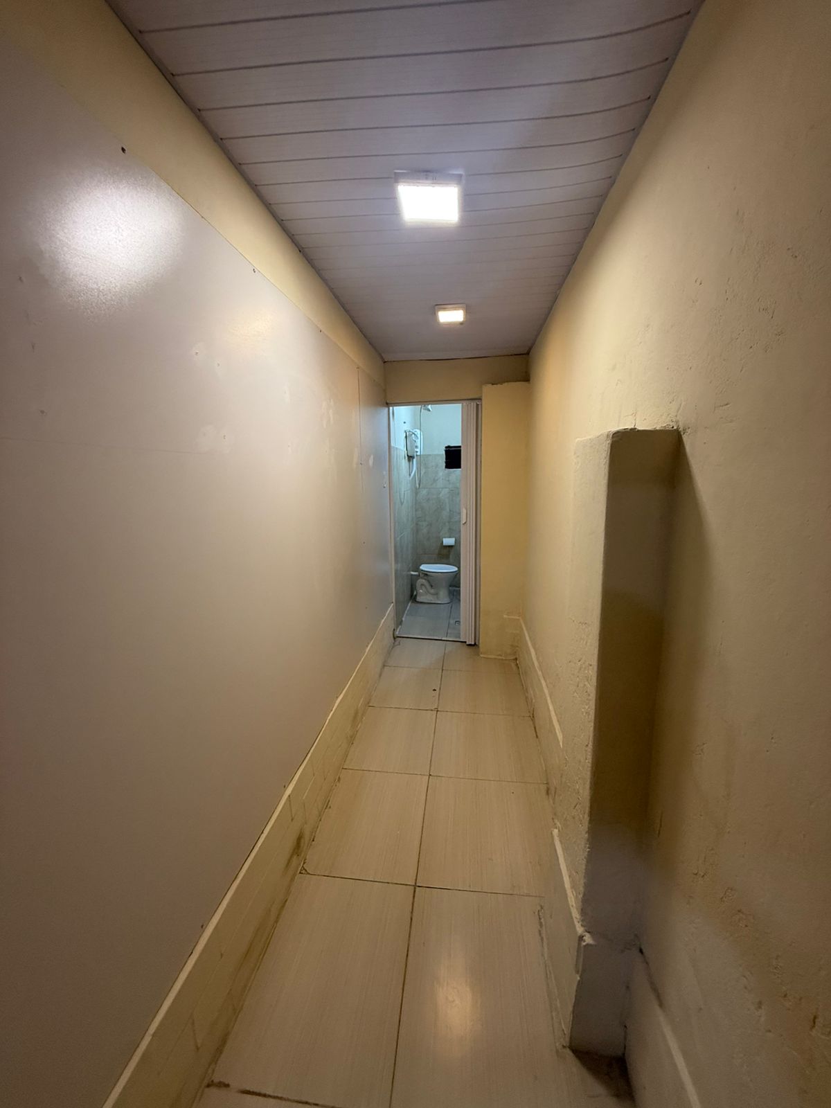 ALQUILO LOCAL COMERCIAL EN VISTA  ALEGRE — foto 2