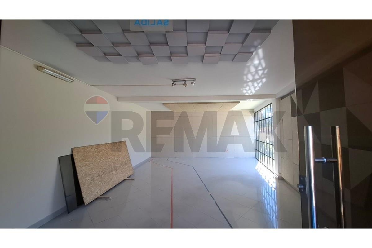Local Comercial - Alquiler - Fernando De La Mora, Central — foto 2