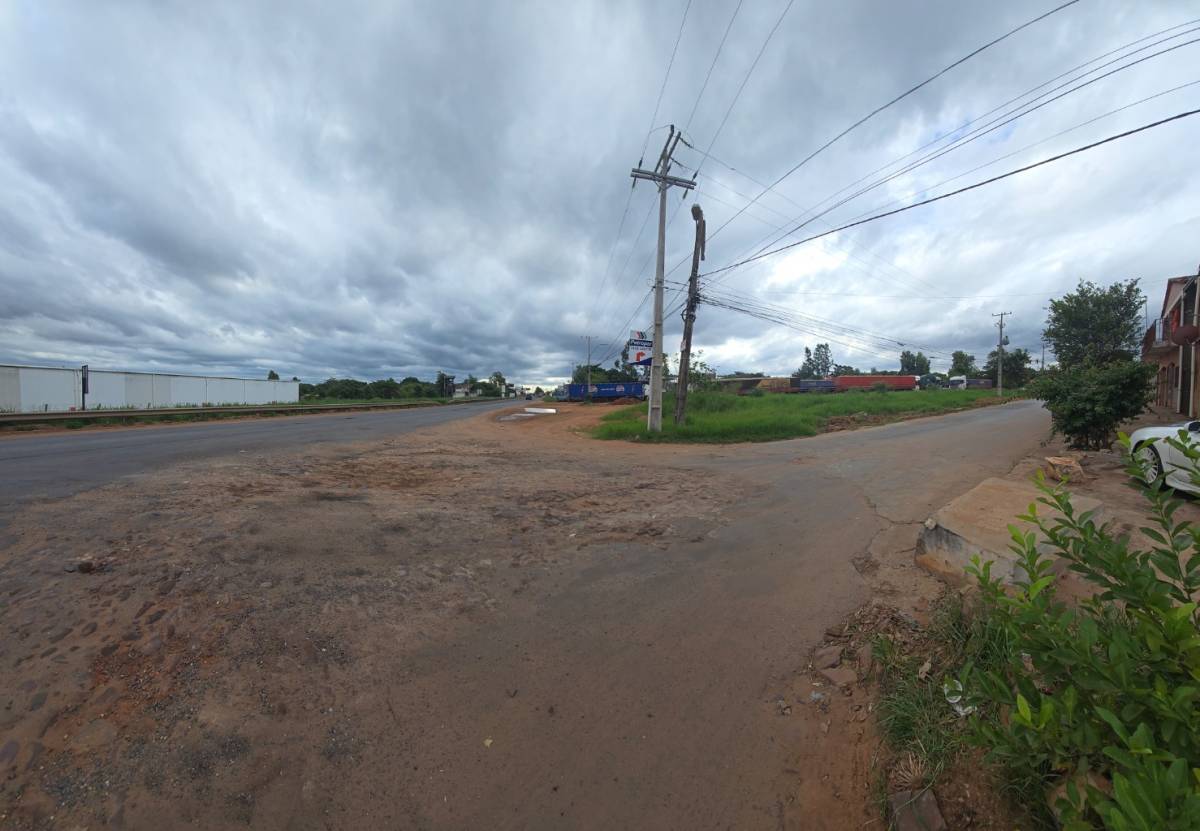 VENDO TERRENO ESTRATEGICO PARA DESARROLLO COMERCIAL E INDUSTRIAL, ACCESO SUR — foto 3