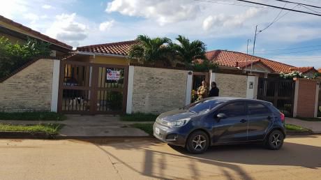 Casa En Alquiler Incluye Agua Y Luz 3 Dormitorios