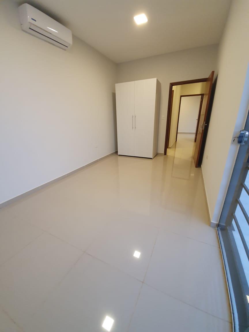 Alquilo Dúplex en Mburucuyá | 2 Dormitorios | Gs. 5.000.000 — foto 2