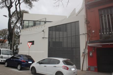 Oficinas De Categoría A Estrenar