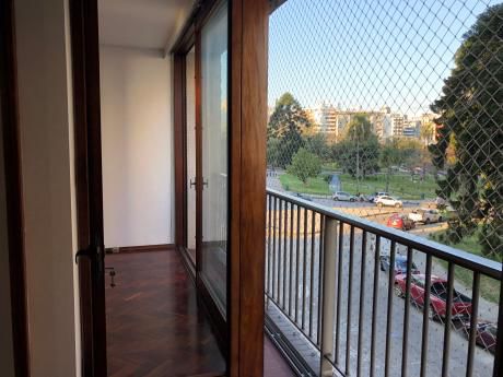 Alquiler Apartamento Villa Biarritz 3 Dorm Y Serv