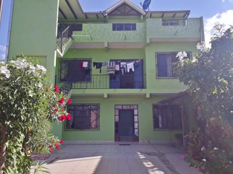 Casa De 3 Pisos Por La Ramada 2