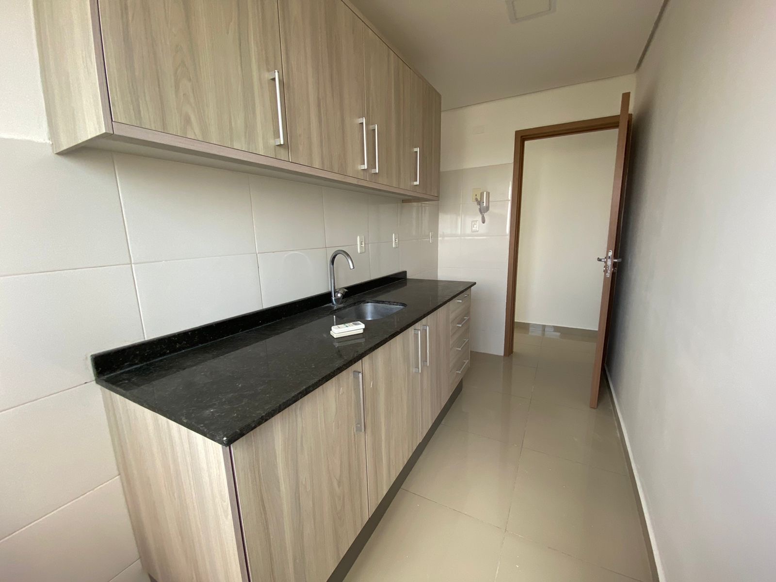 SANTÍSIMA TRINIDAD, EN ALQUILER, AMPLIO DEPTO DE 1 DORMITORIO. — foto 3