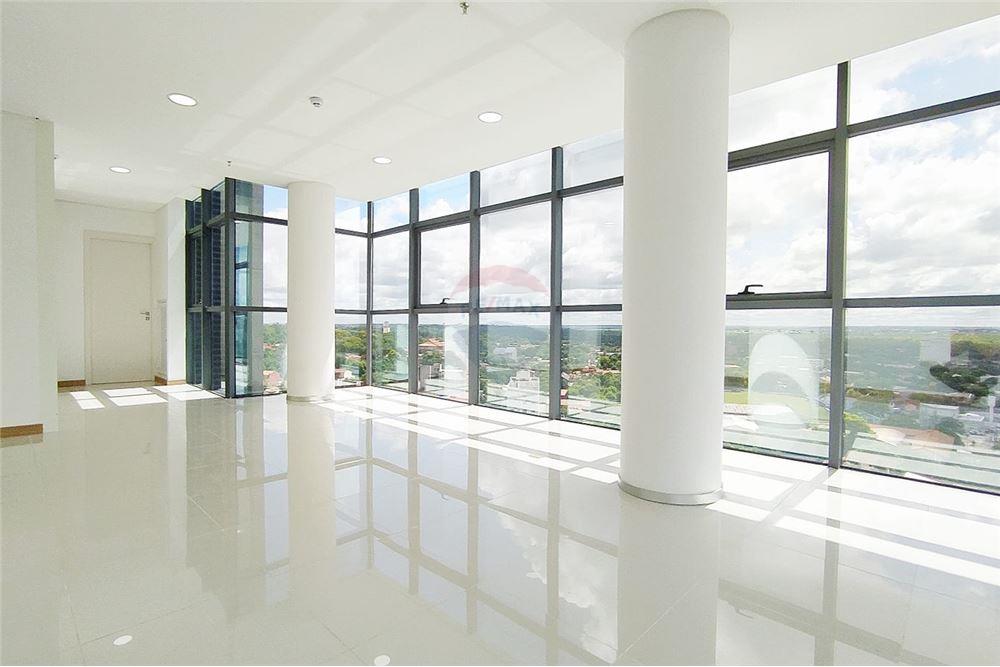 OFICINA SEMIPISO PREMIUN EN ALQUILER — foto 2