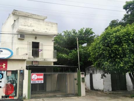 Terreno Con Departamento En Barrio Ycua Sati