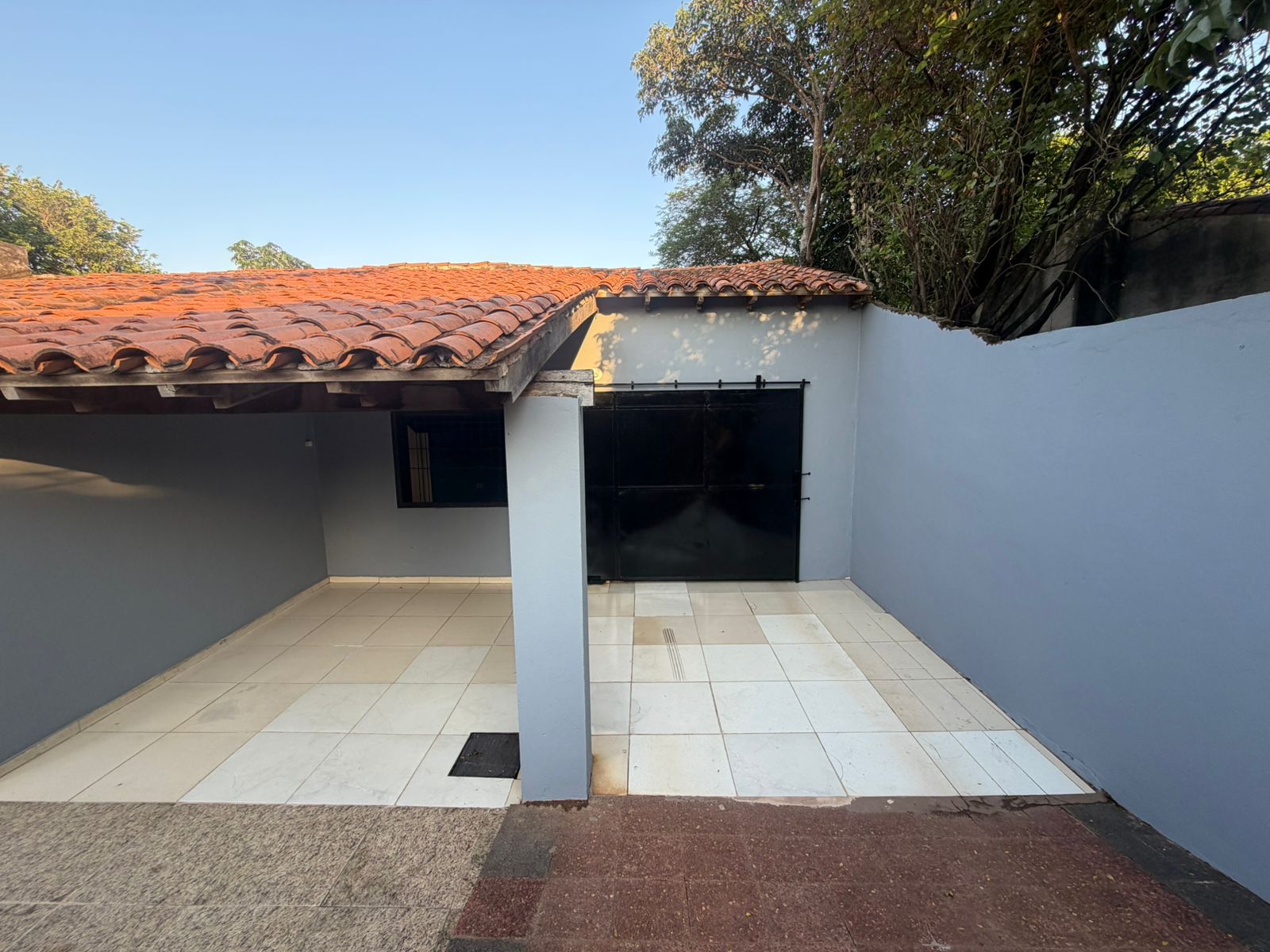 *VENDO CASA EN BARRIO VILLA MADRID - LIMPIO* — foto 2