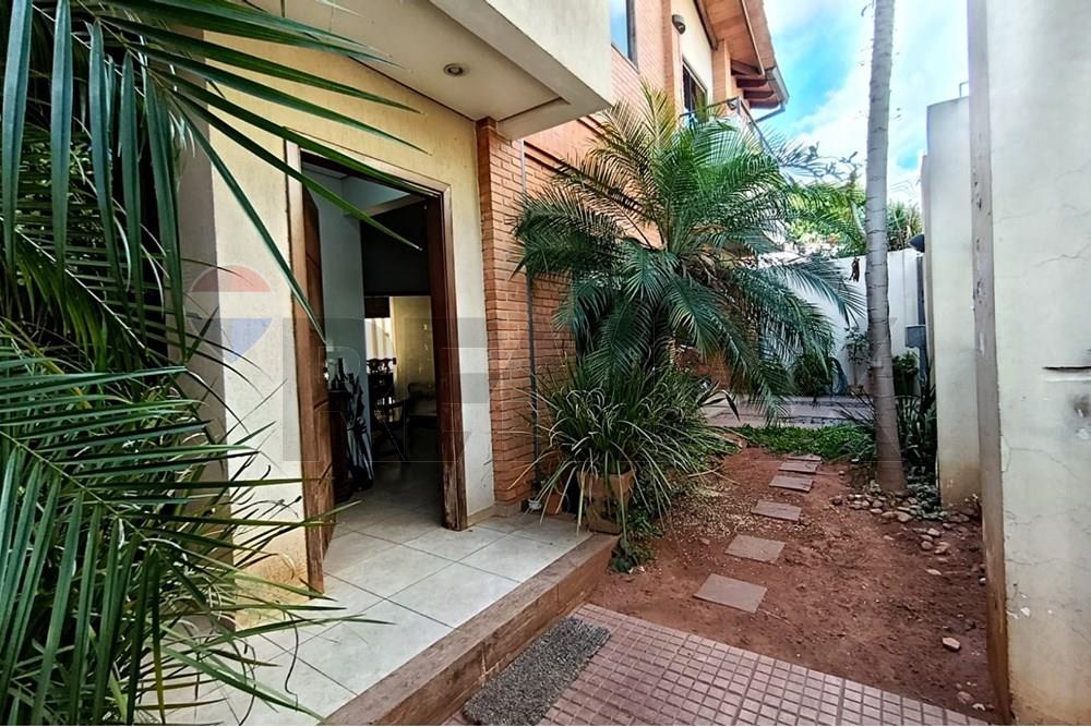 Casa - Alquiler - Obrero, Paraguay — foto 2