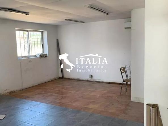 Gran Predio 8000 M2 Con Salida A 2 Calles Totalmente Hormigonado · Foto 12