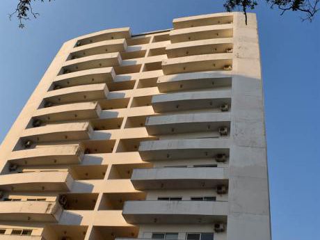 Torres Soho, Amplio Departamento De 3 Dormitorios. Zona Norte