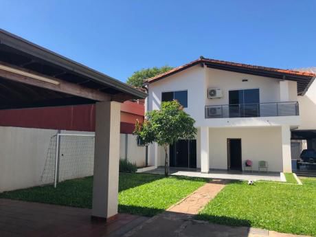 Alquilo Casa En Barrio Mcal. Estigarribia