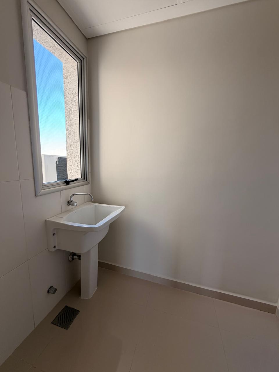 A PASOS DEL PASEO LA GALERÍA - DEPARTAMENTO DE 2 DORMITORIOS CON 2 COCHERAS — foto 3