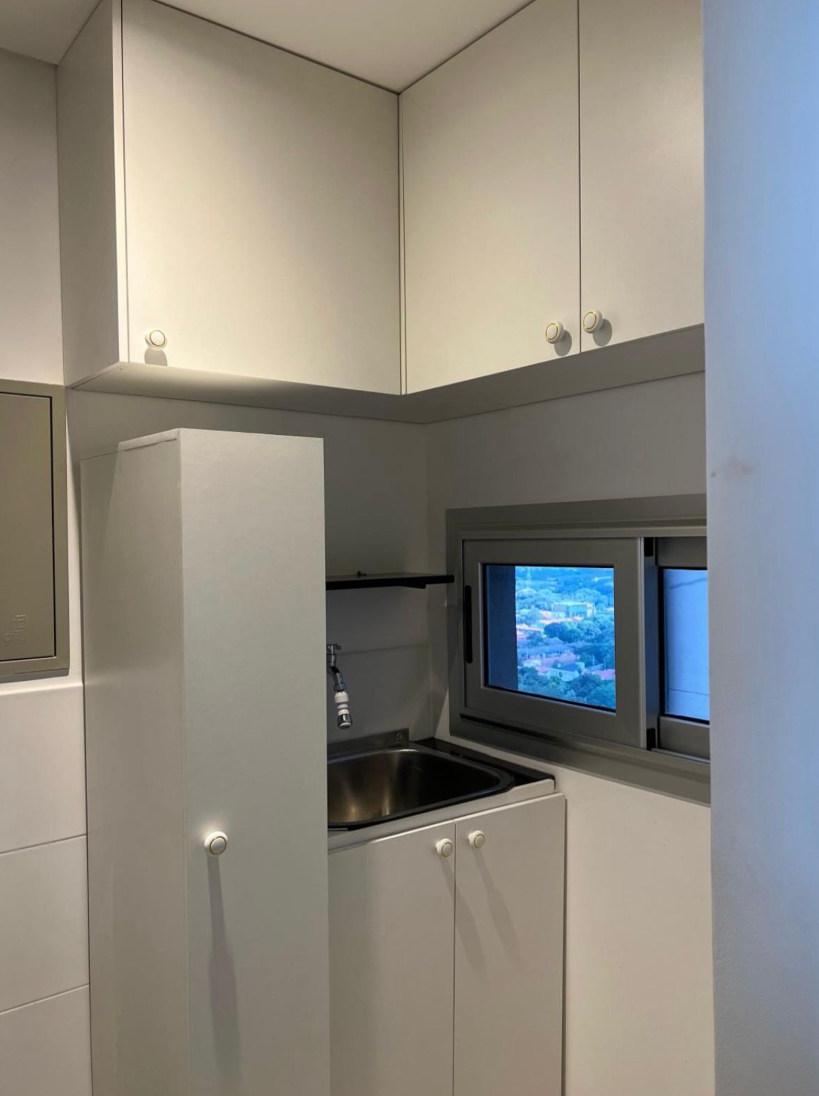 AVDA BOGGIANI EN ALQUILER DEPTO DE 2 DORM, AMOBLADO CON 2 COCHERAS — foto 2