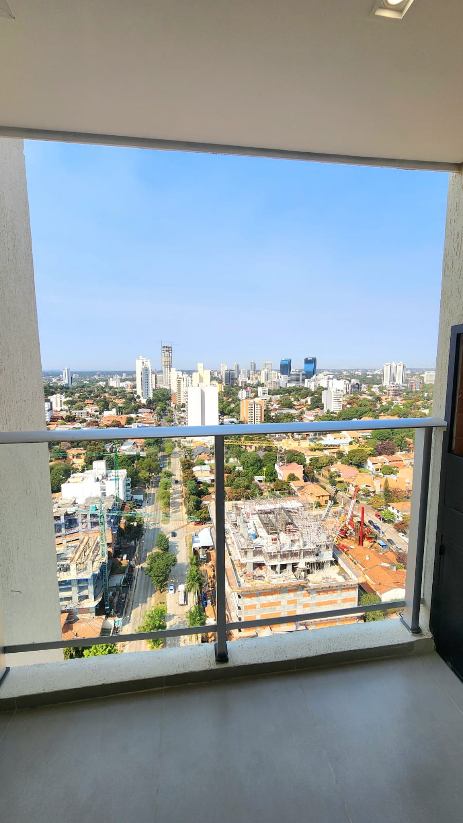 ALQUILO HERMOSO DEPARTAMENTO AMOBLADO DE DOS DORMITORIOS — foto 3
