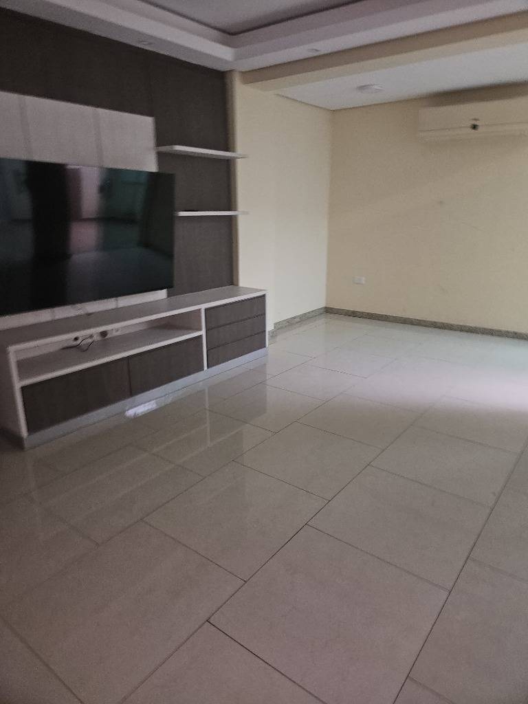 ALQUILO DUPLEX EN LAMBARE BARRIO CERRADO ECONATURA — foto 2