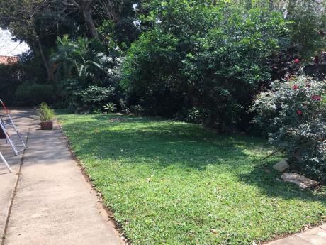 Amplia Residencia Zona Shopping Pinedo