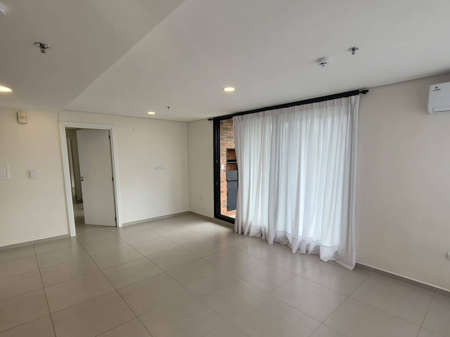 Vendo Depto 3 dorm – Urban Ycua Sati — foto 2