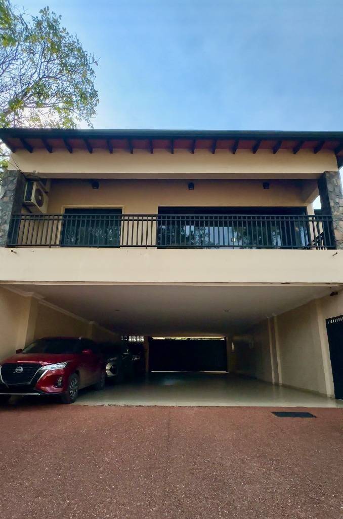 Casa para uso comercial o vivienda de 2.100 m² San lorenzo (z/ shopping pinedo) — foto 3