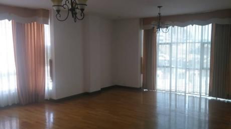 En Venta Hermoso Departamento - Calacoto Av. Costanera
