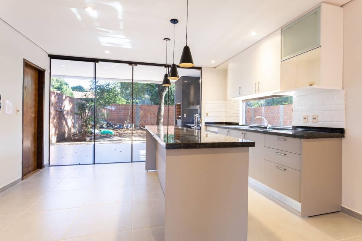 Alquilo Duplex en San Lorenzo — foto 2