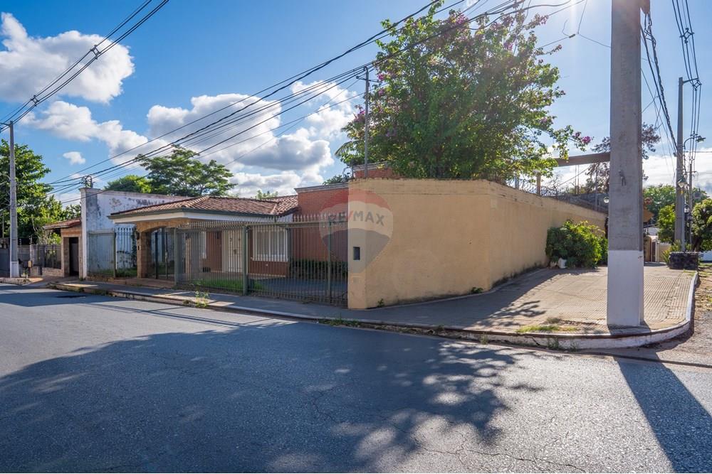 VENDO CASA EN LAMBARE EN ESQUINA — foto 2