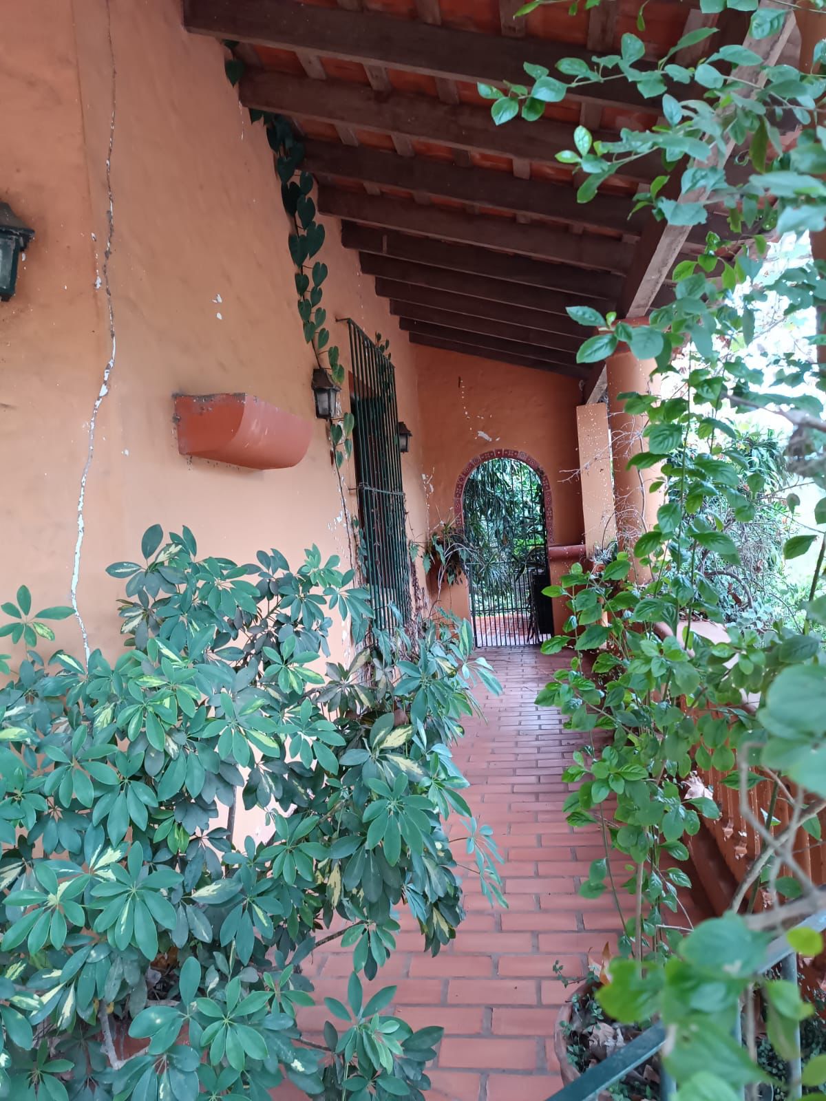 VENDO CASA DE ESTILO COLONIAL EN PIRIBEBUY — foto 2