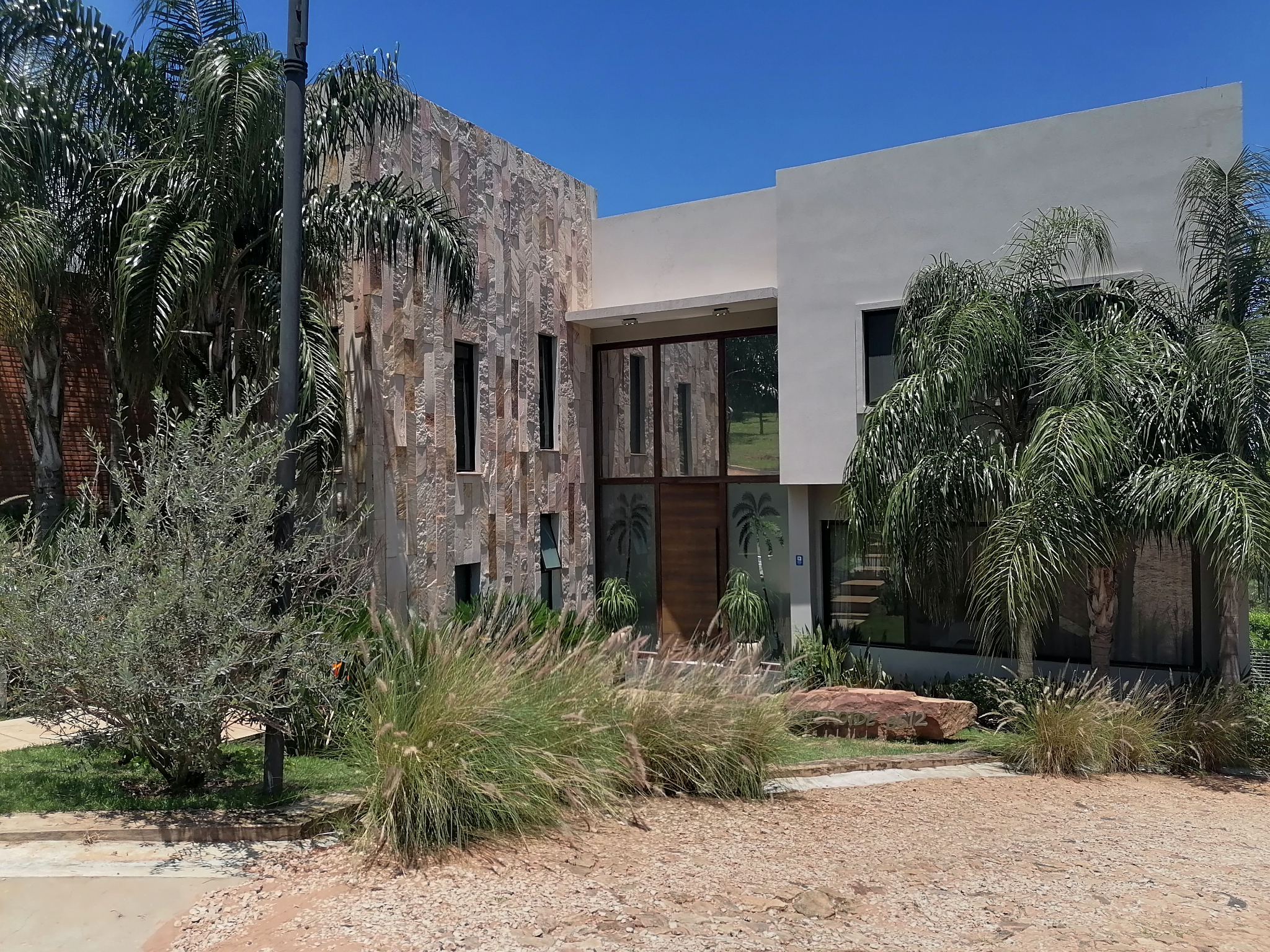 En Venta Imponente Residencia San Bernardino Alta Pietra — foto 2