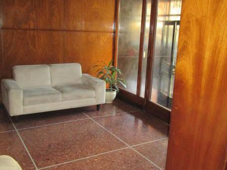 Excelente Apartamento 3 Dorm 2 Baños Servicio Completo Garage