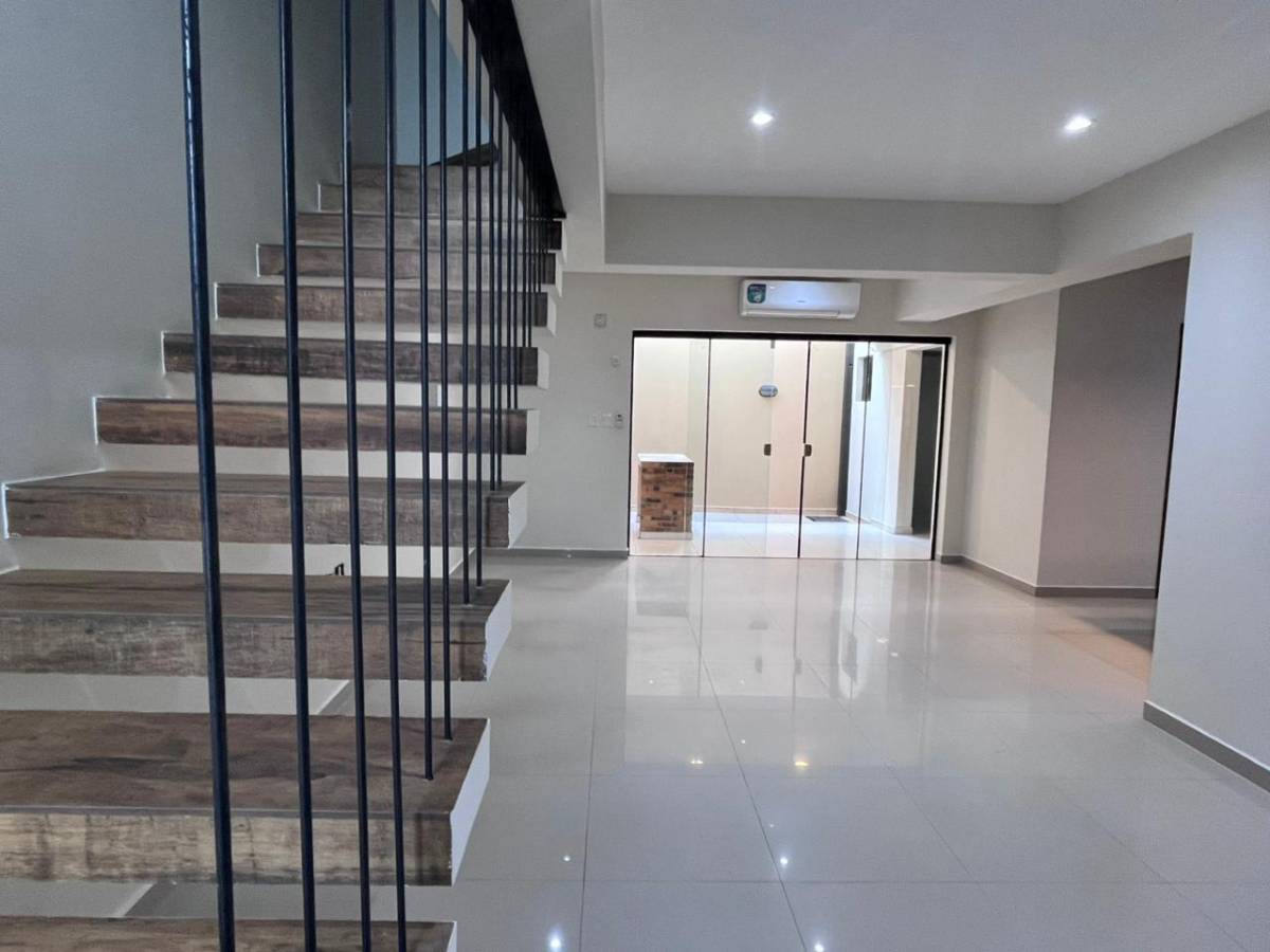 ALQUILO DÚPLEX EN BARRIO SANTA MARÍA – ASUNCIÓN — foto 2